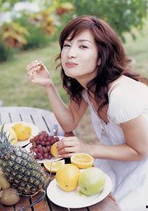 夏日吃瓜小女孩视频大全,重温那些吃瓜小女孩的欢乐瞬间