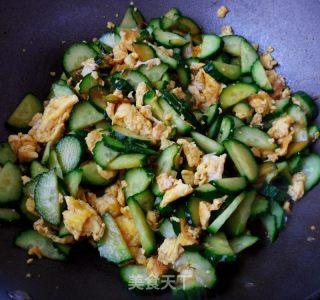 茄瓜炒玉米须可以吃吗视频,家常养生美食新尝试