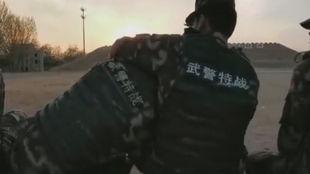 吃瓜的兵哥哥视频,军营里的欢乐时光