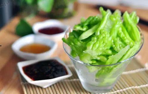 大凉瓜怎么吃才好吃视频,视频教你轻松烹饪佳肴