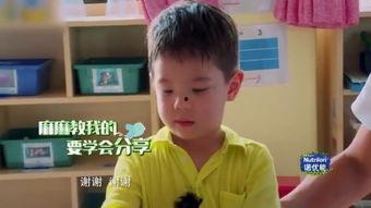 吃瓜加油男孩视频,揭秘网络红人的魅力与争议